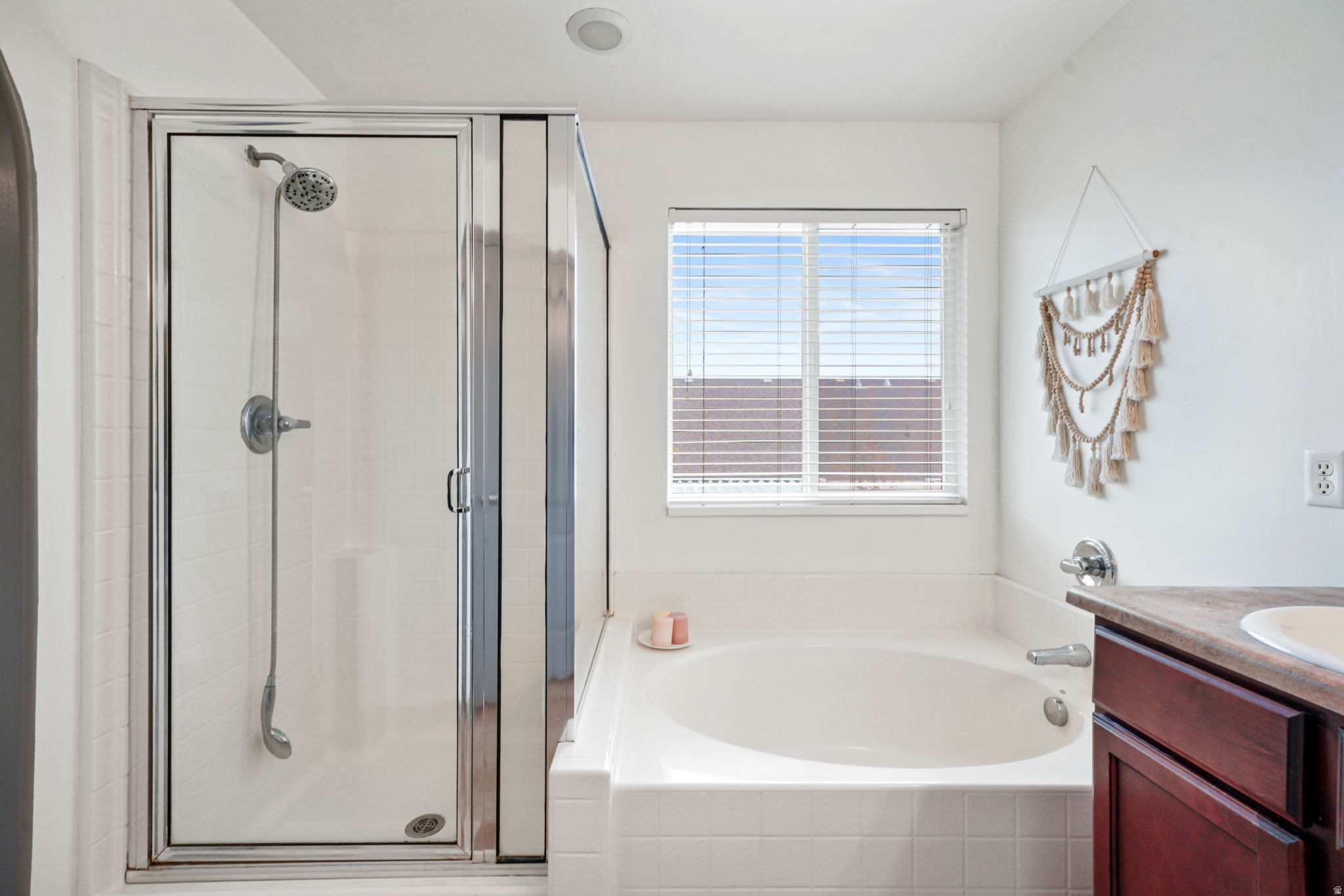 FOXBORO NORTH PL 4 - Residential