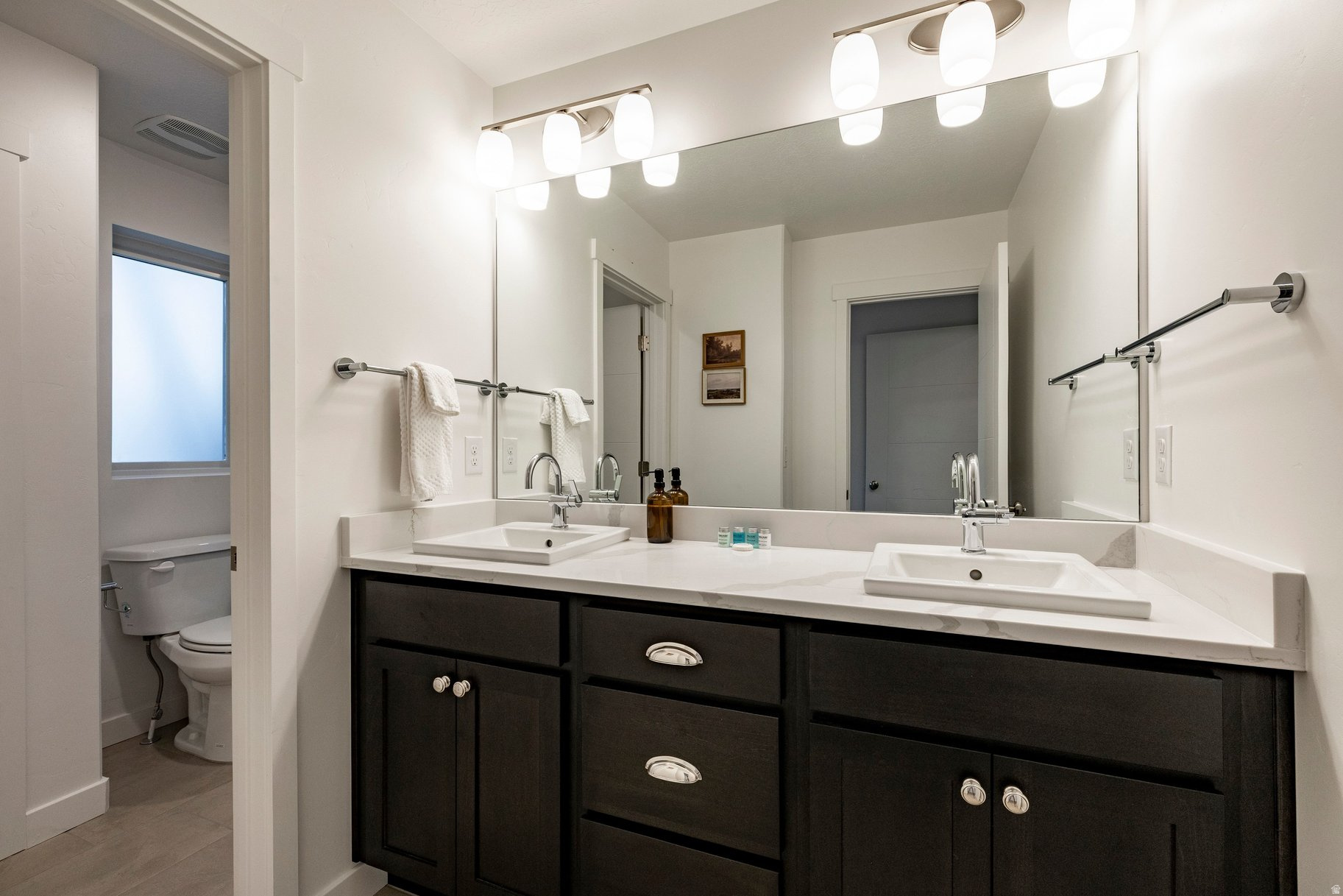 THE POINTE AT CURRENT - Residential