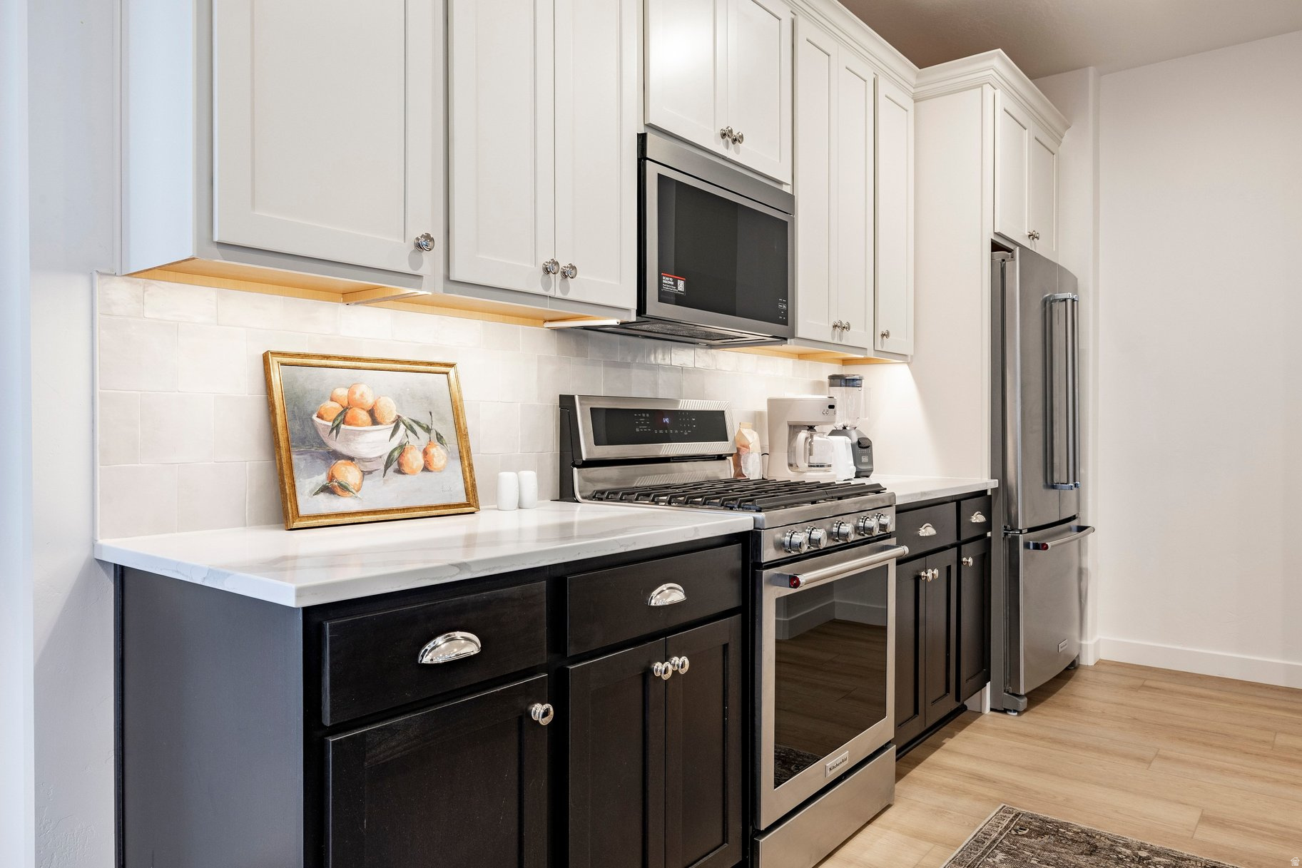 THE POINTE AT CURRENT - Residential