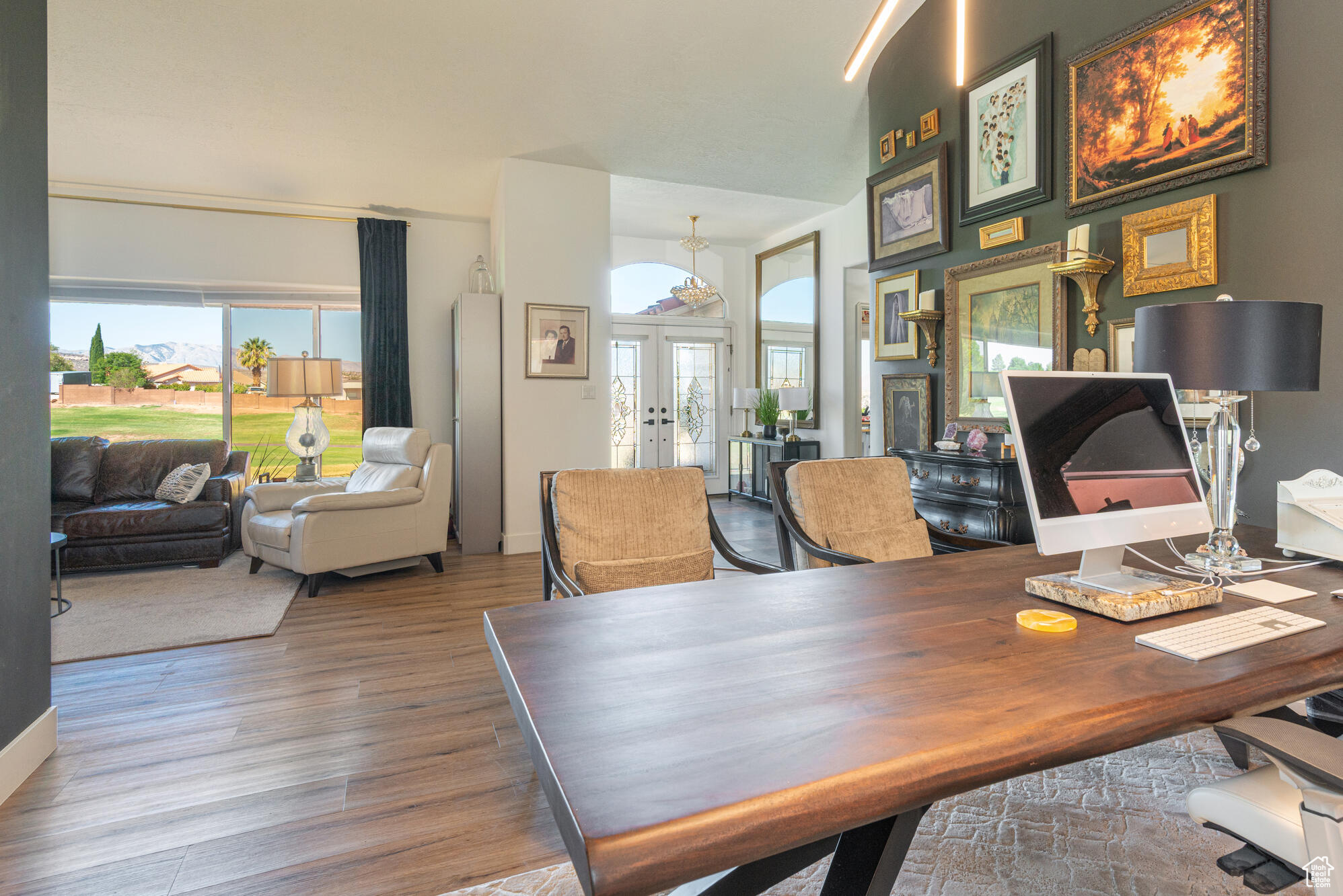 FAIRWAY HILLS 2 - Residential