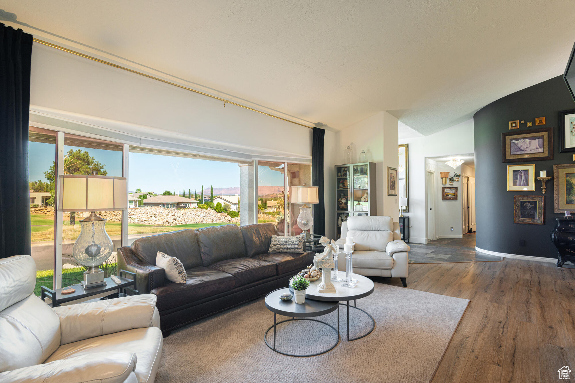 FAIRWAY HILLS 2 - Residential