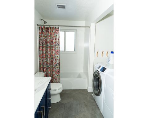 Tiny photo for 798 E 2800 N, North Ogden, UT 84414 (MLS # 2115047)