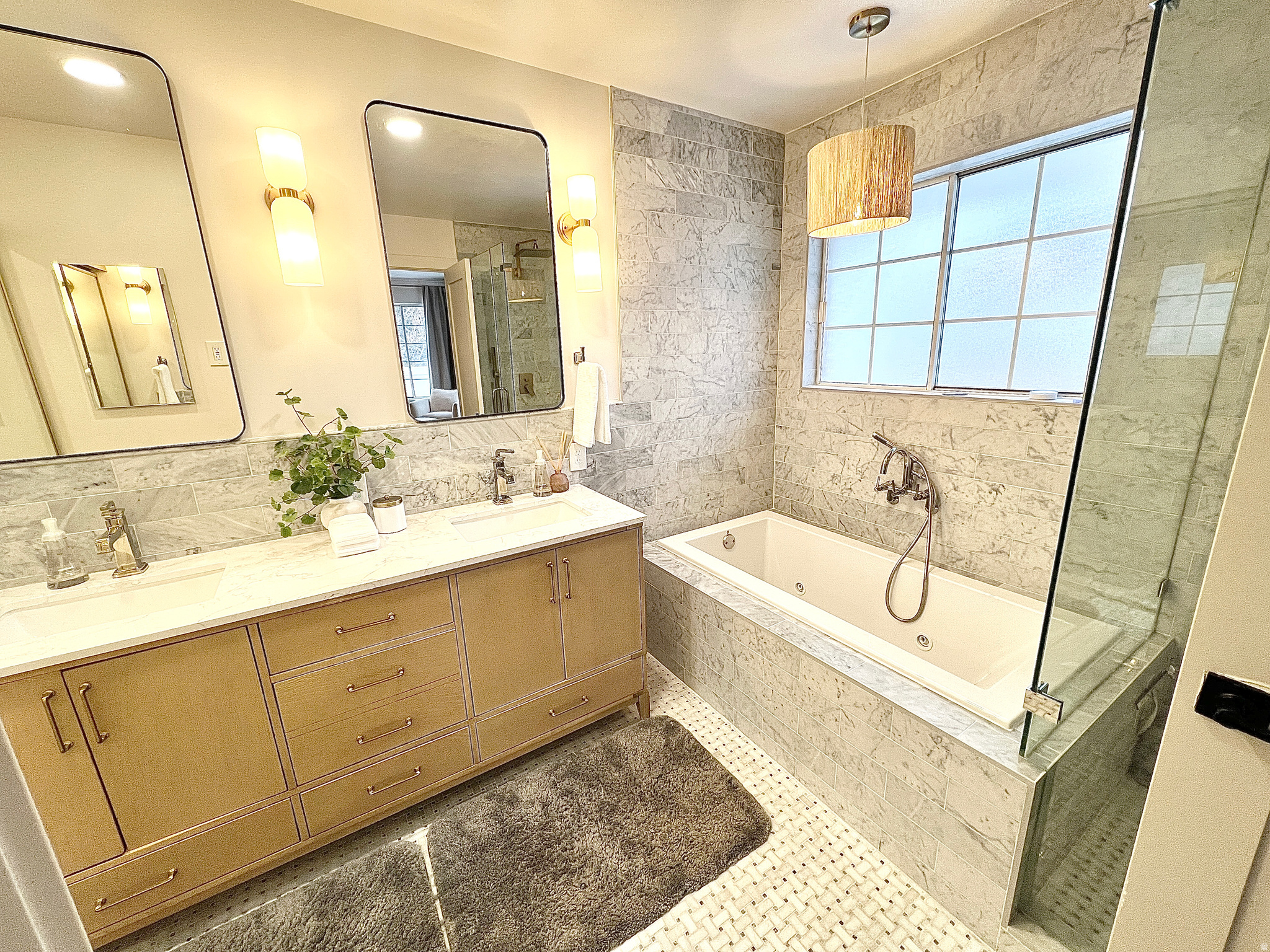 WHITMORE MANOR ESTATES - Residential