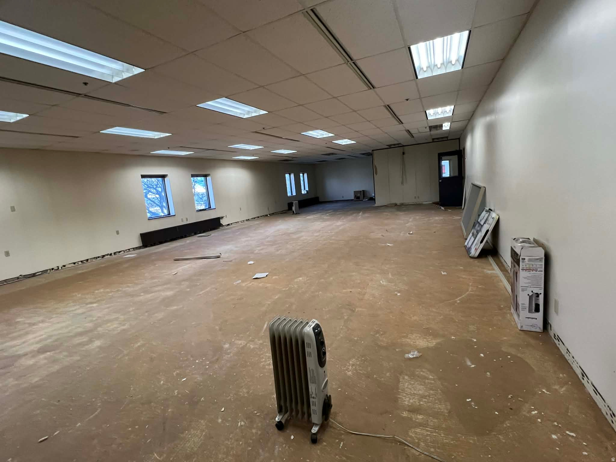 WEBER INDUSTRIAL PARK - Commercial Lease