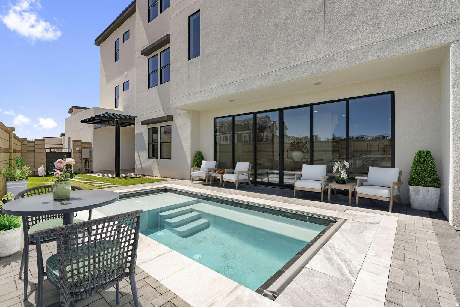 DESERT COLOR RESORT - Residential