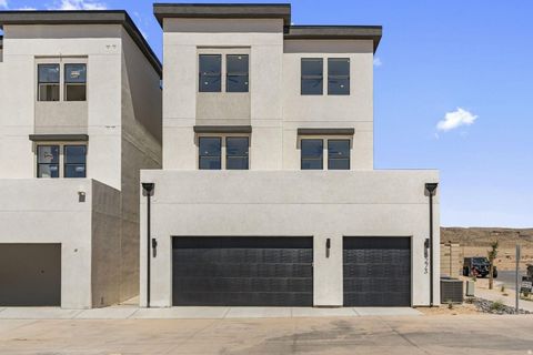 Tiny photo for 5267 S BLUE PEARL ALY, Saint George, UT 84790 (MLS # 2135635)