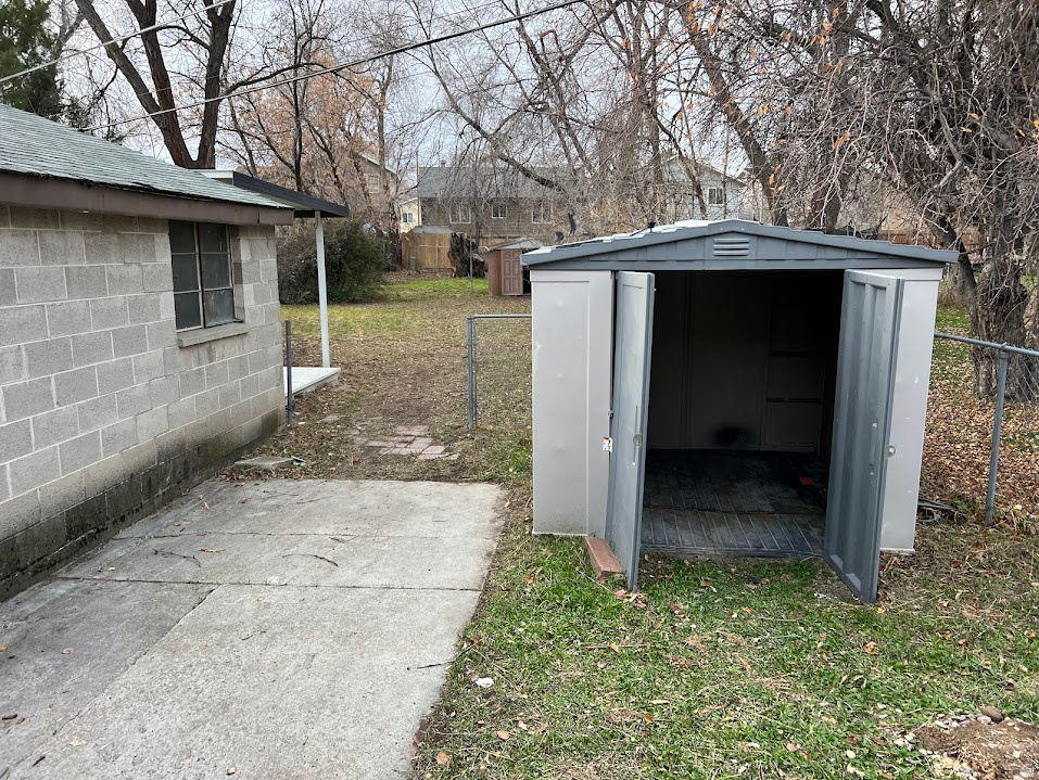 GEORGE ADONDAKIS SUB - Residential