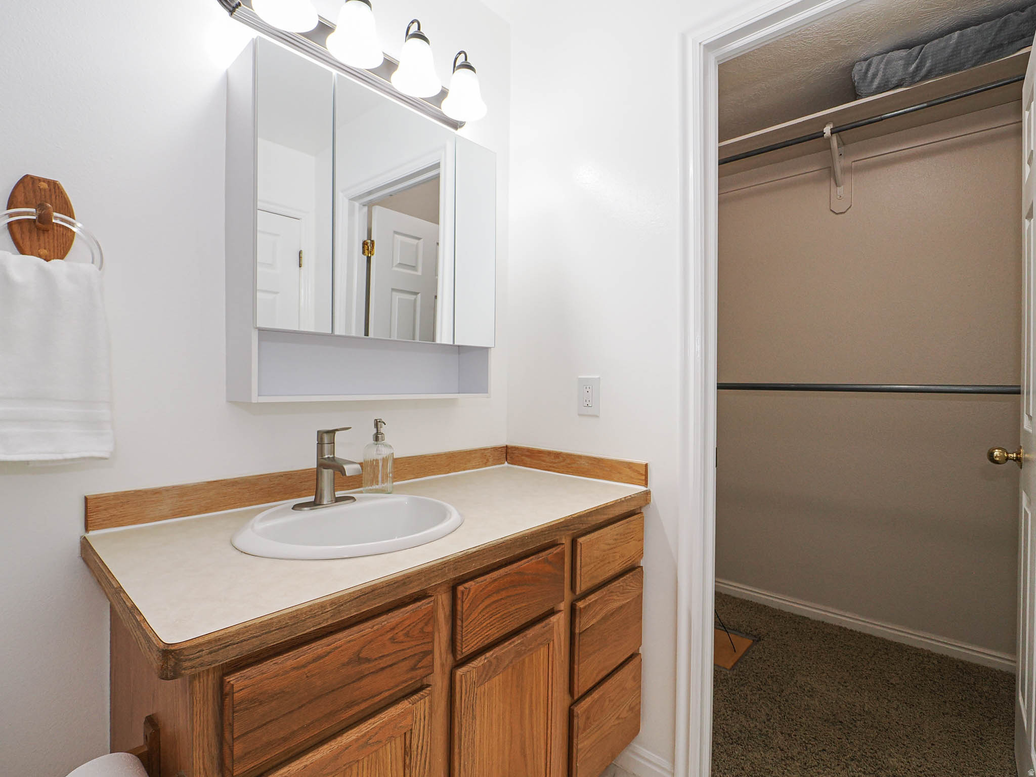 MOUNTAIN VIEW - Residential