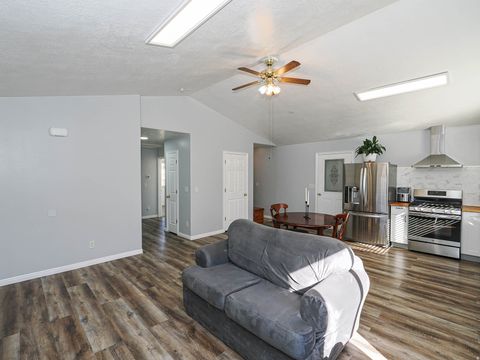 Tiny photo for 2087 E WEEPING WILLOW WAY S, Eagle Mountain, UT 84005 (MLS # 2144971)