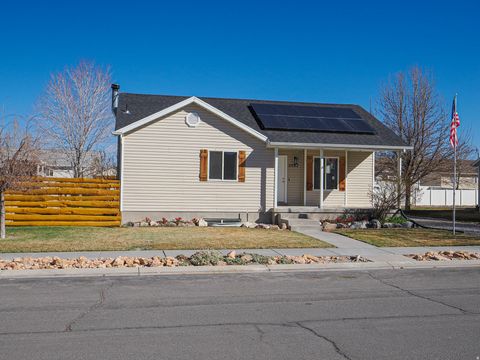 Tiny photo for 2087 E WEEPING WILLOW WAY S, Eagle Mountain, UT 84005 (MLS # 2144971)