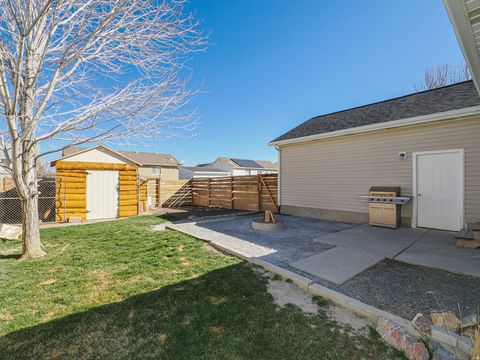 Tiny photo for 2087 E WEEPING WILLOW WAY S, Eagle Mountain, UT 84005 (MLS # 2144971)