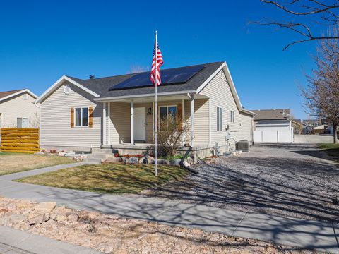 Tiny photo for 2087 E WEEPING WILLOW WAY S, Eagle Mountain, UT 84005 (MLS # 2144971)