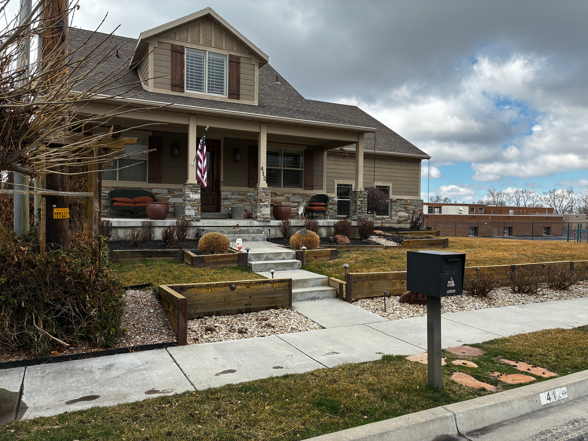 RADIUS CURVE - Residential