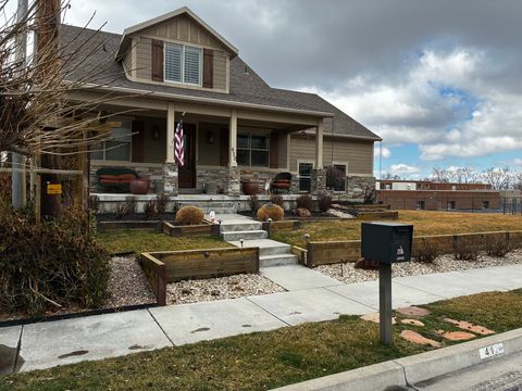 Photo of 412 E 8760 S, Sandy, UT 84070 (MLS # 2139991)