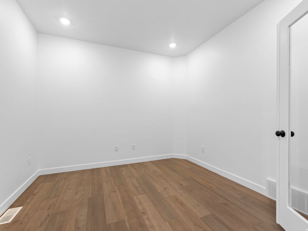 Photo of 193 N HUSKER LN, Saratoga Springs, UT 84043 (MLS # 2124254)