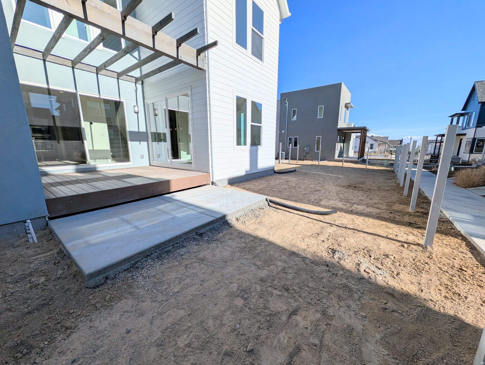 DAYBREAK - Residential