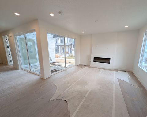 Tiny photo for 11326 S SILVER POND DR W #322, South Jordan, UT 84009 (MLS # 2128051)