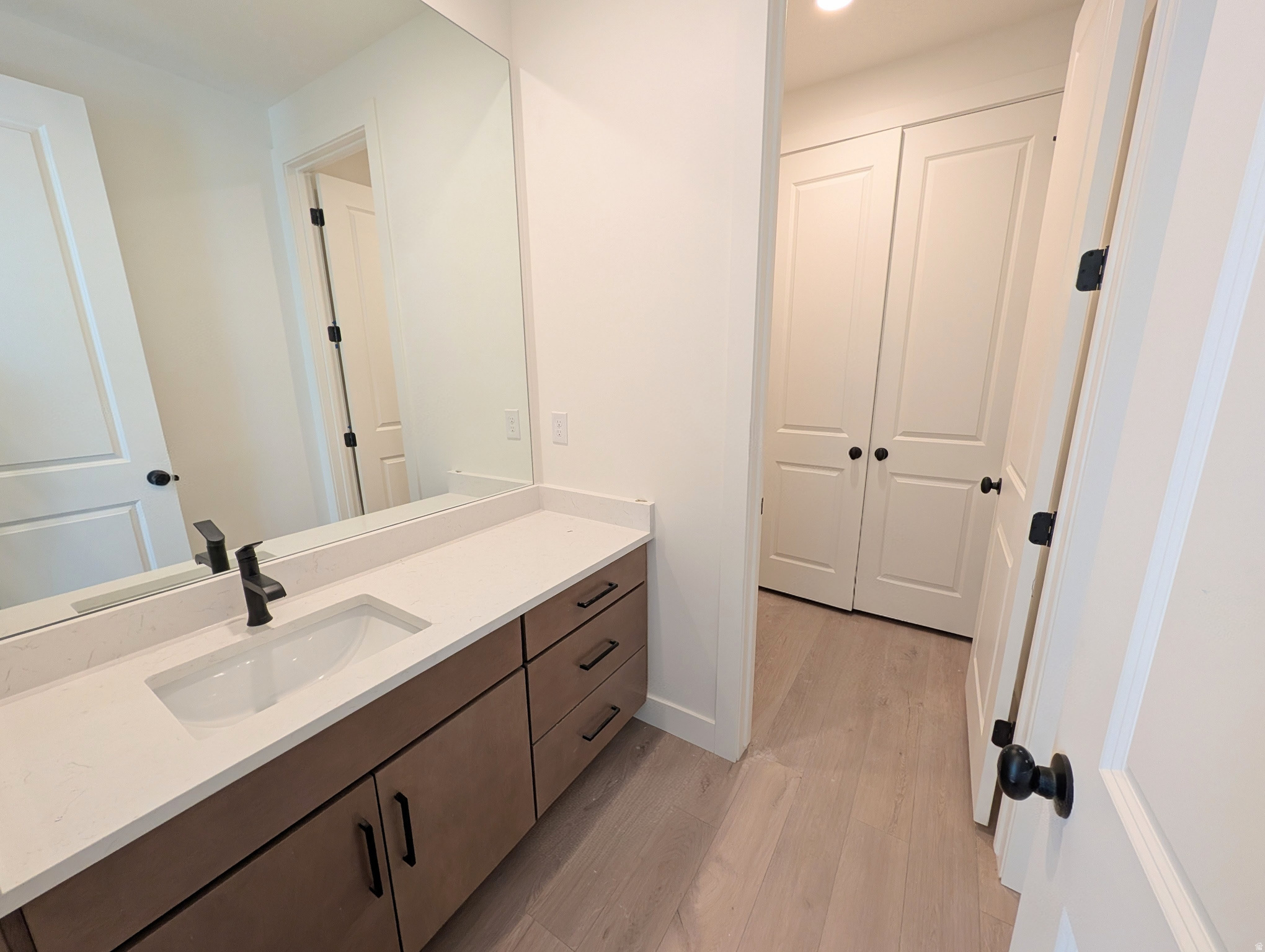 DAYBREAK - Residential