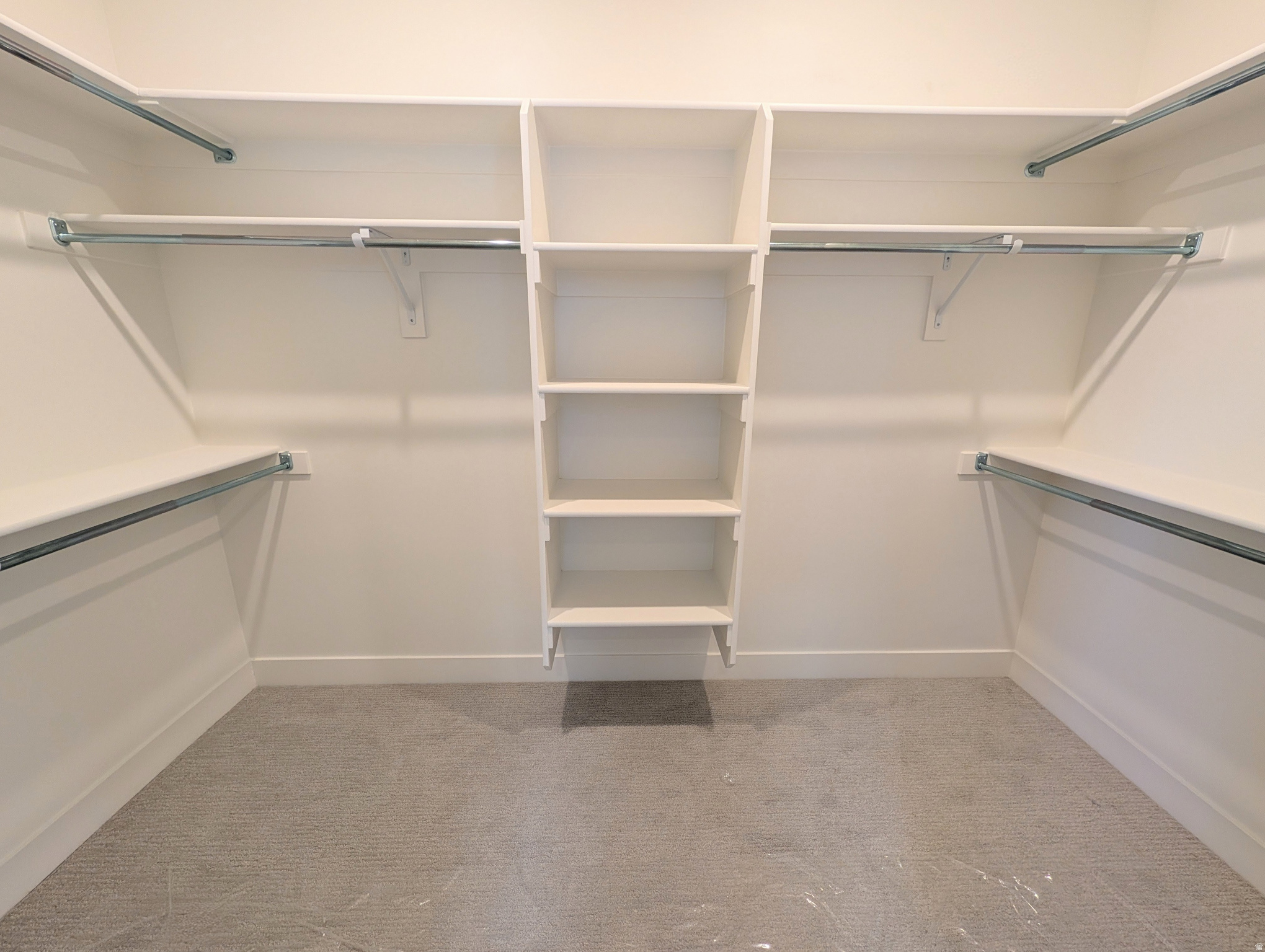 DAYBREAK - Residential