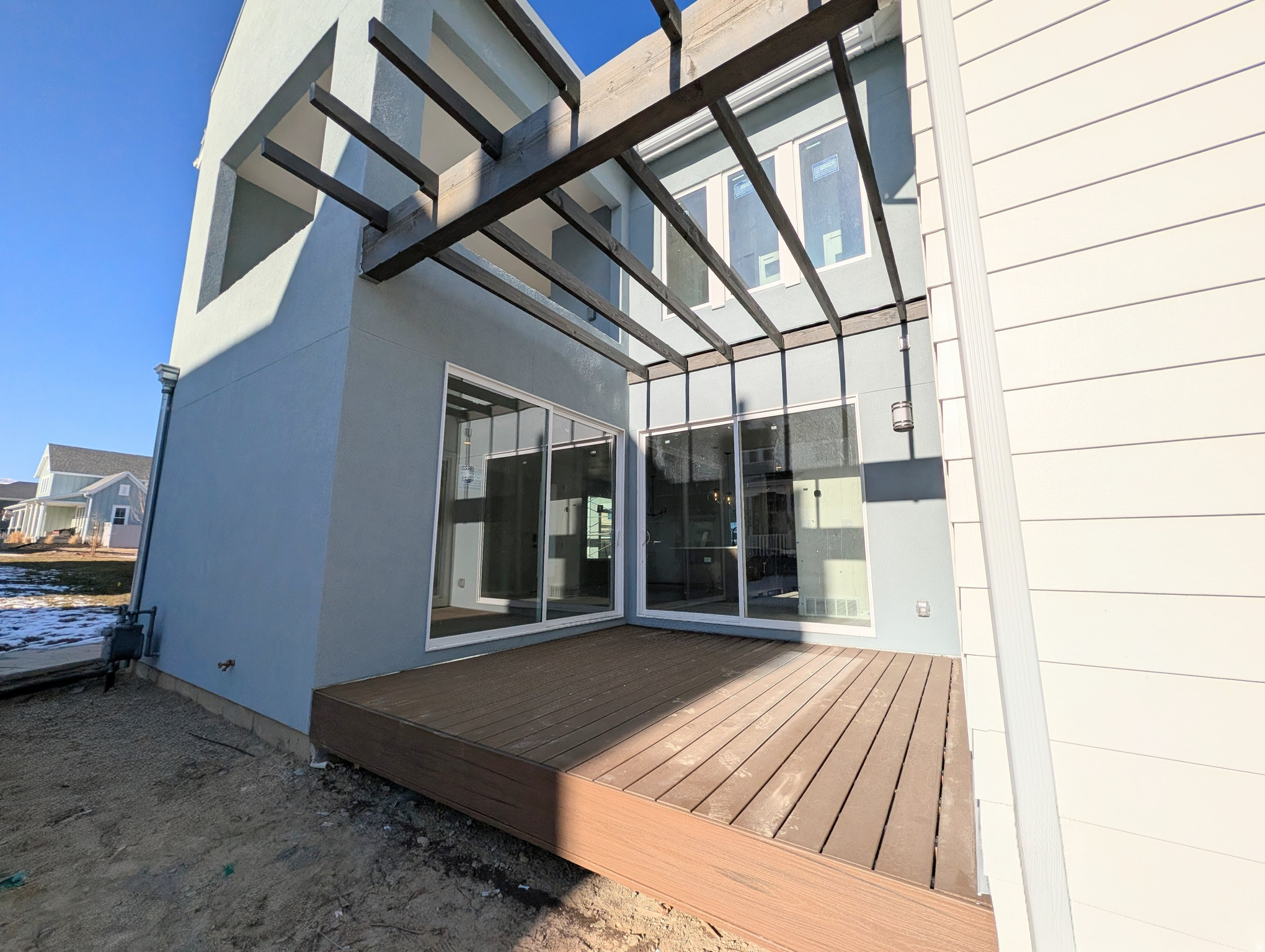 DAYBREAK - Residential