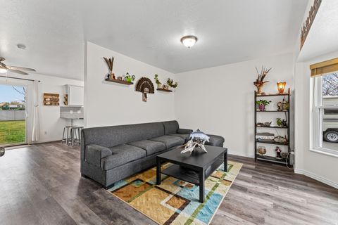Tiny photo for 1648 N 1900 W, Lehi, UT 84043 (MLS # 2124444)