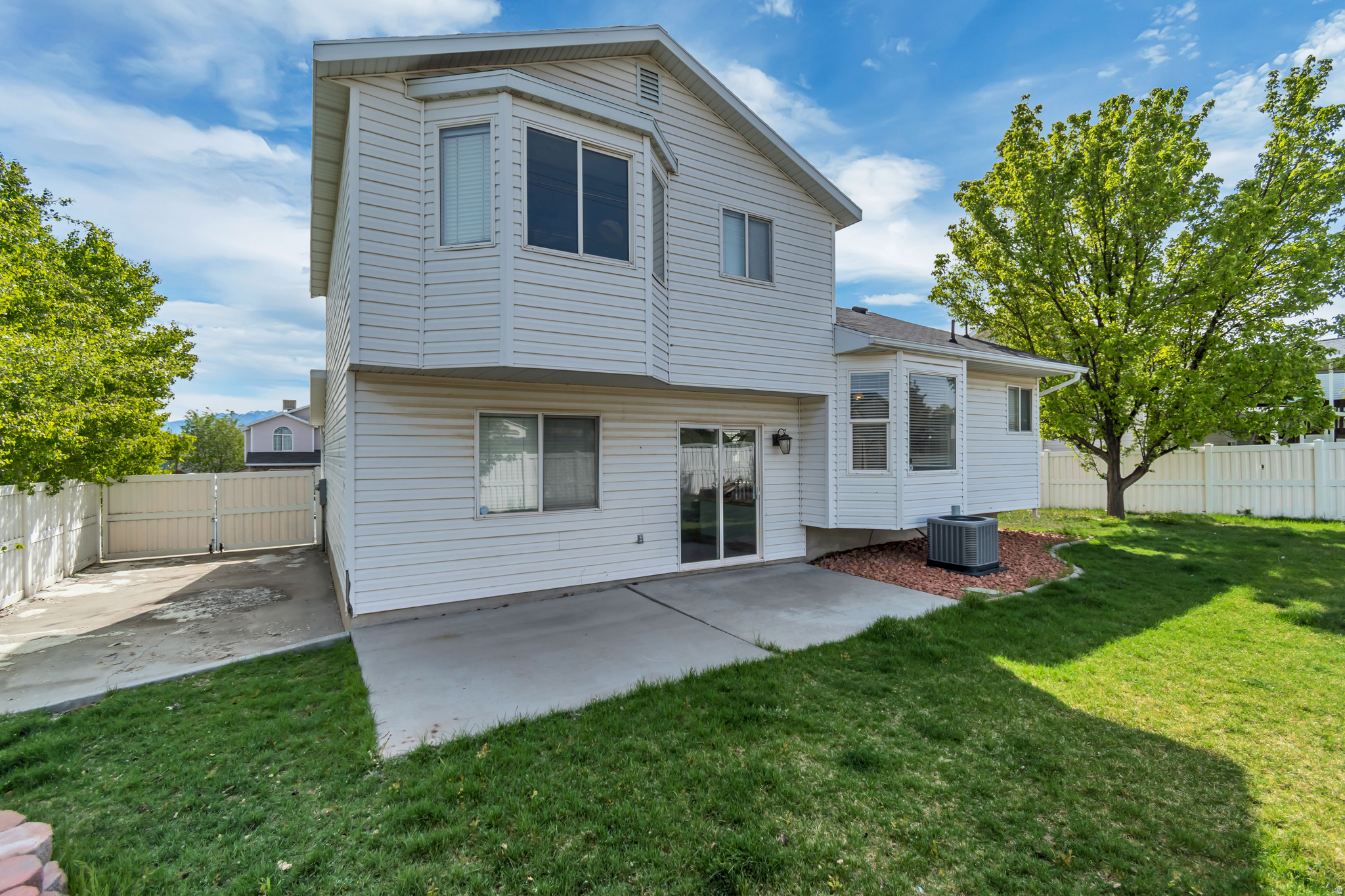 SUNCREST 4 - Residential