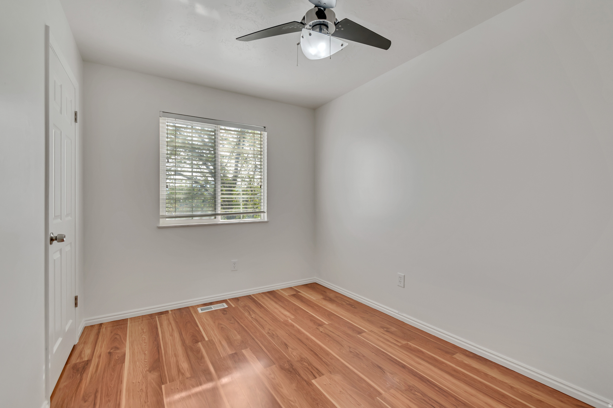 SUNCREST 4 - Residential