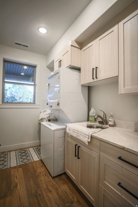 Tiny photo for 6688 S BAREBACK RD, Cedar City, UT 84720 (MLS # 2135387)