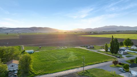 Tiny photo for 545 N 1600 W, Lewiston, UT 84320 (MLS # 2117749)