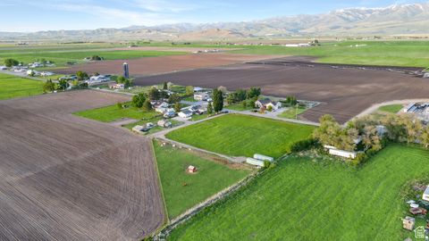 Tiny photo for 545 N 1600 W, Lewiston, UT 84320 (MLS # 2117749)