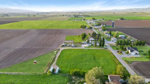 Tiny photo for 545 N 1600 W, Lewiston, UT 84320 (MLS # 2117749)