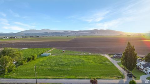 Tiny photo for 545 N 1600 W, Lewiston, UT 84320 (MLS # 2117749)