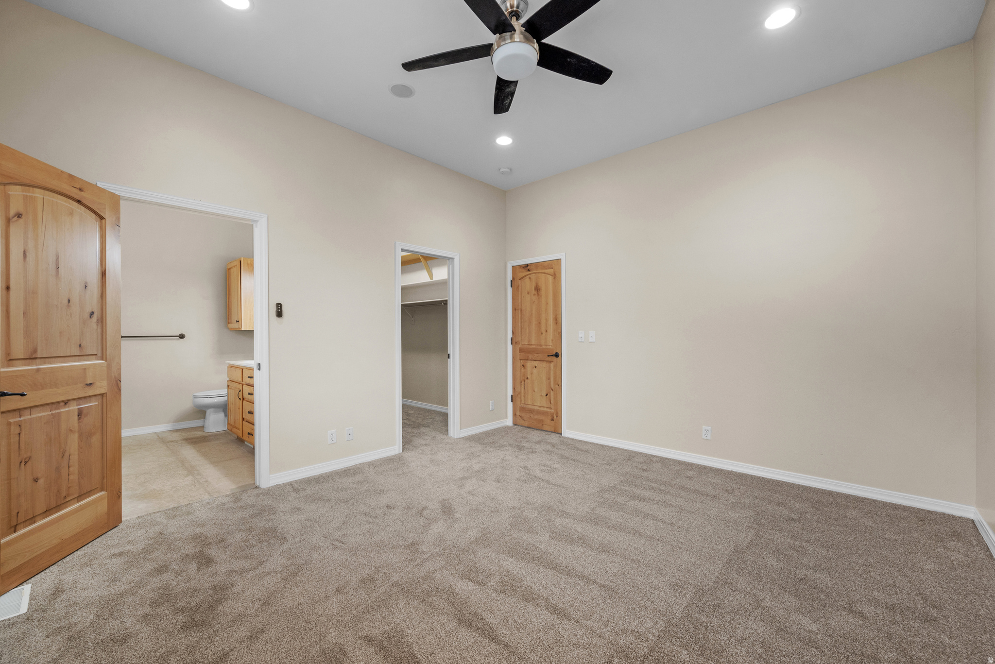 ARBORS PHASE 2 CONDOMINIUM - Residential