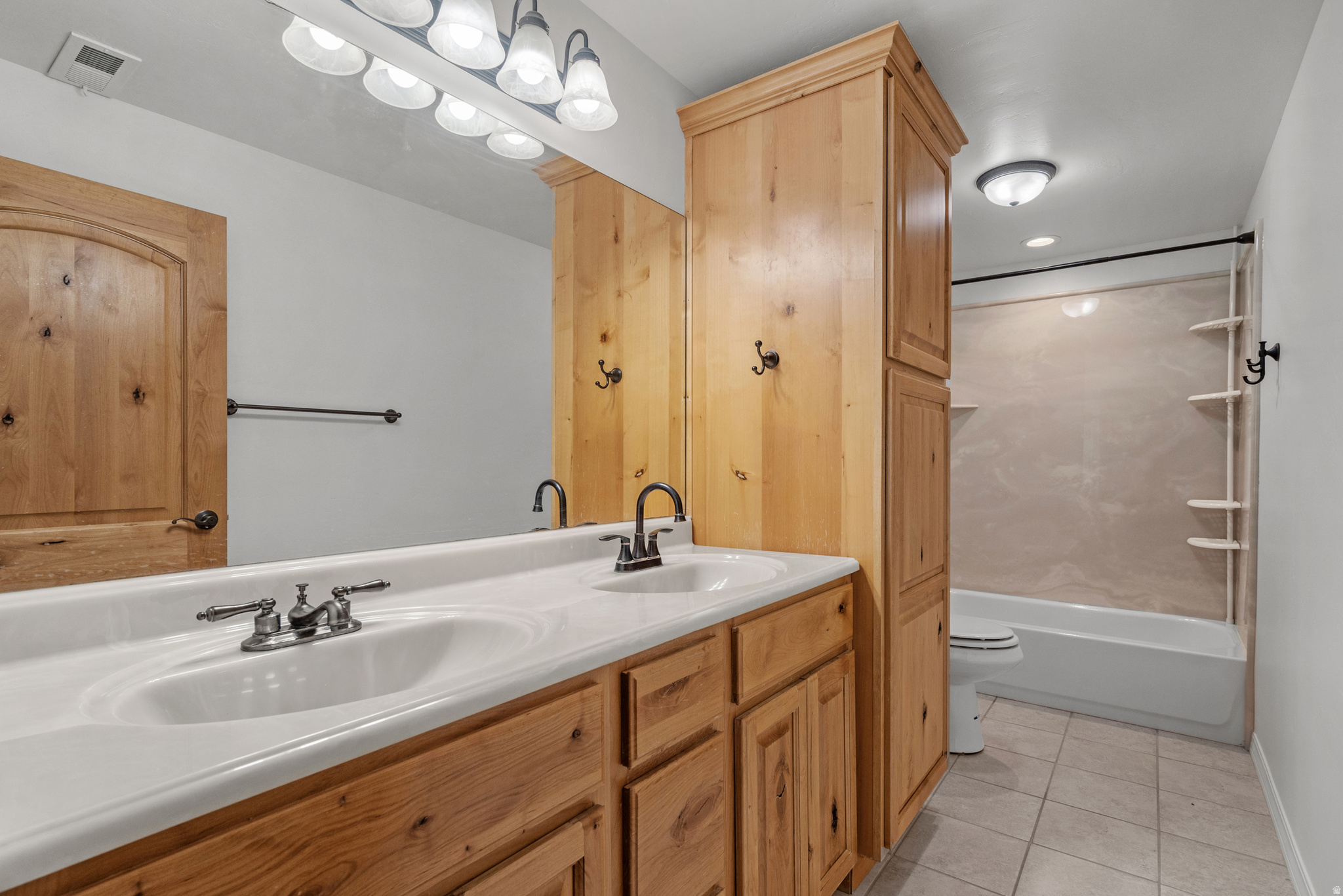 ARBORS PHASE 2 CONDOMINIUM - Residential