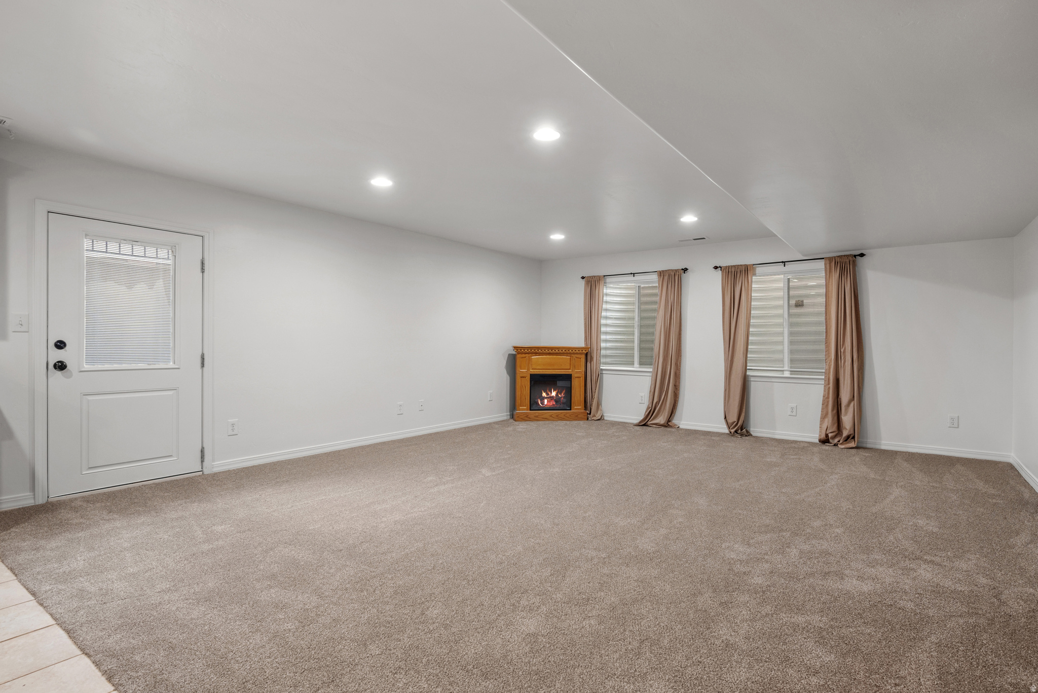 ARBORS PHASE 2 CONDOMINIUM - Residential