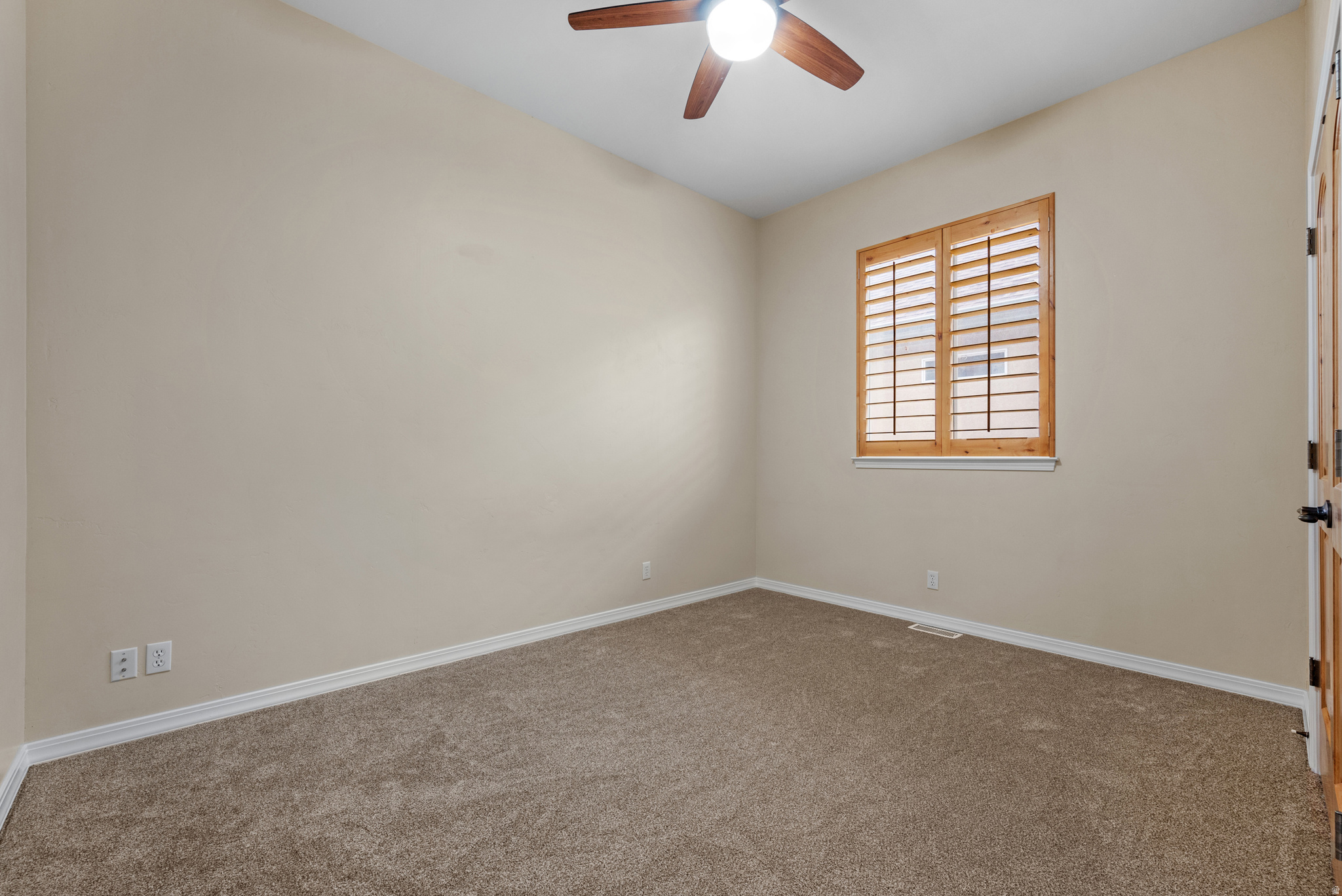 ARBORS PHASE 2 CONDOMINIUM - Residential