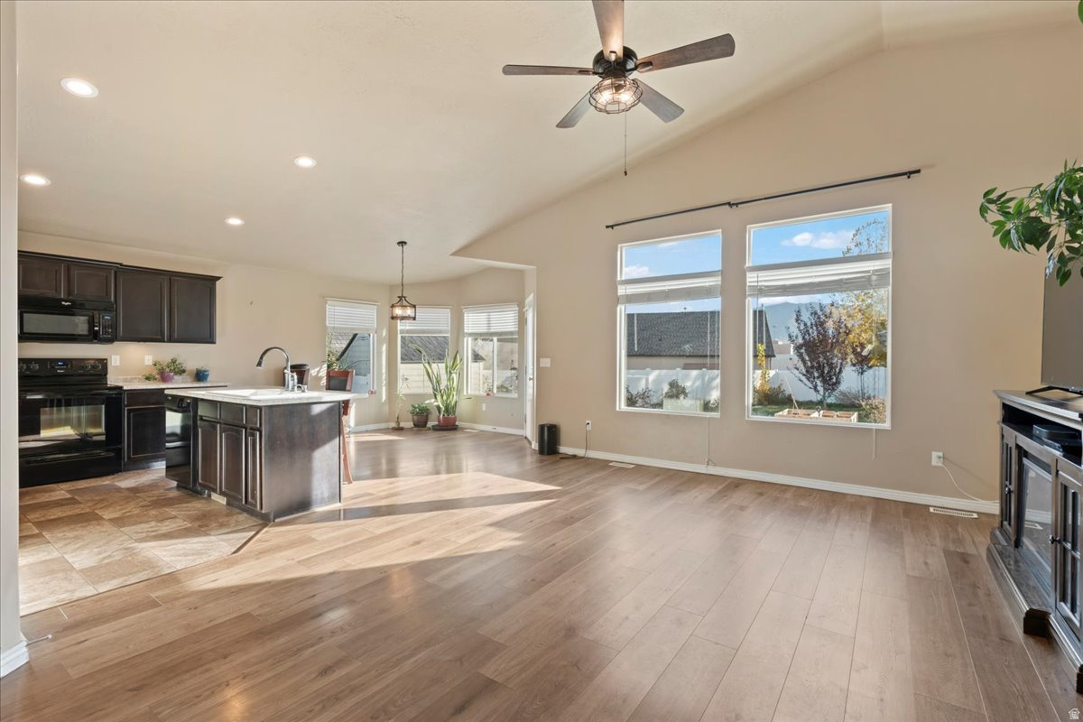 COPPER CANYON P U D - Residential