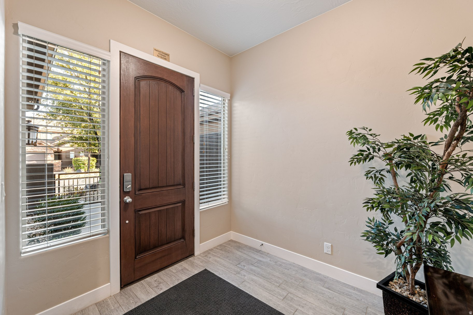 CORAL RIDGE TOWNHOMES PH 3-C - Residential