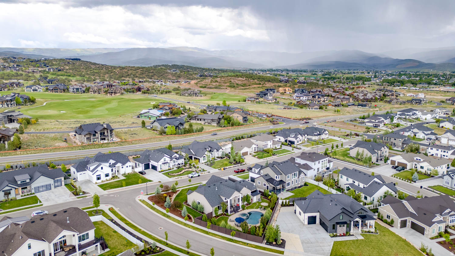 STONE CREEK - Residential