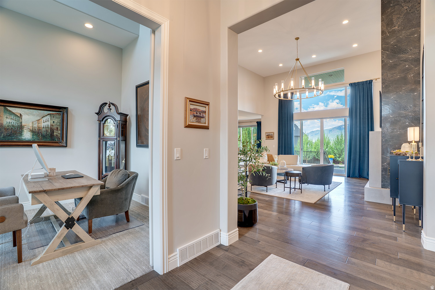 STONE CREEK - Residential