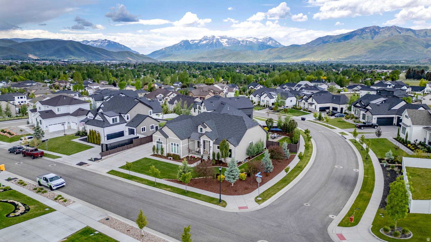STONE CREEK - Residential