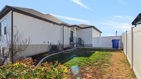 Tiny photo for 878 N HIGH PASS DR W #501, Saratoga Springs, UT 84045 (MLS # 2145557)