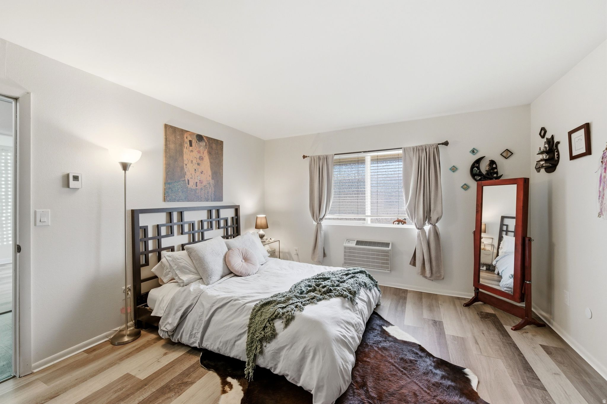 MOUNTAIN VIEW PARK - Residential