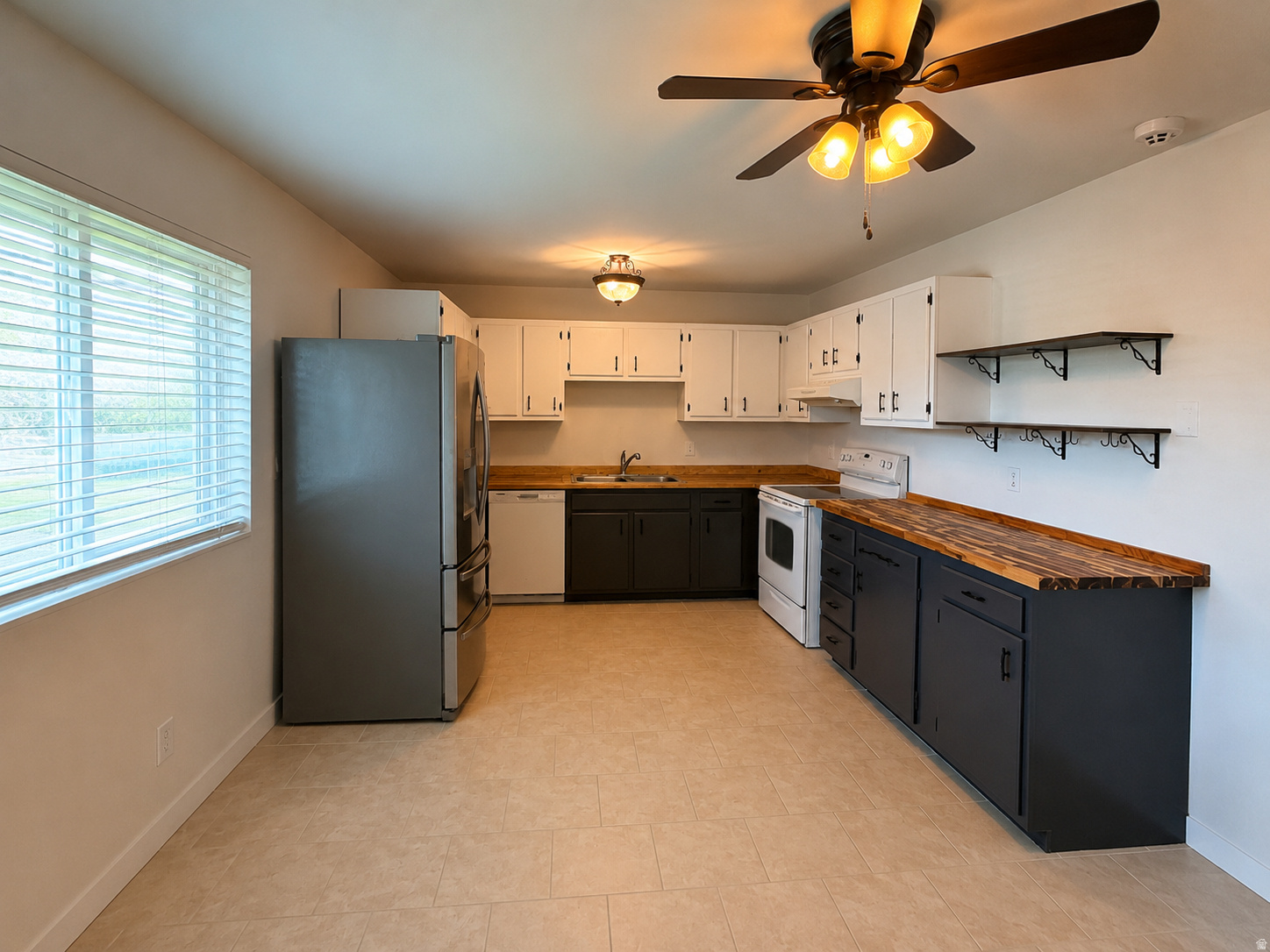 MOUNTAIN VIEW PARK - Residential