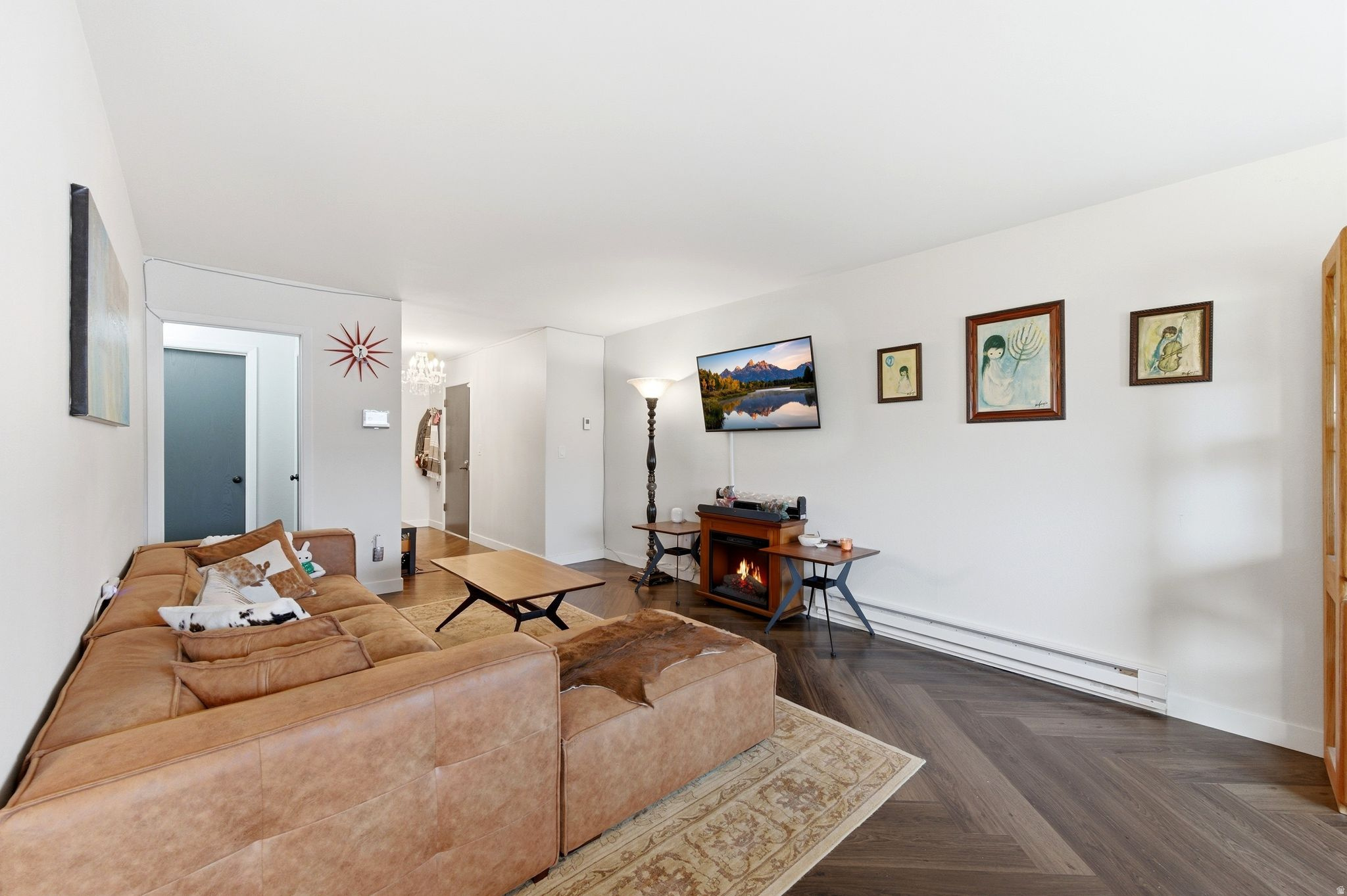 MOUNTAIN VIEW PARK - Residential