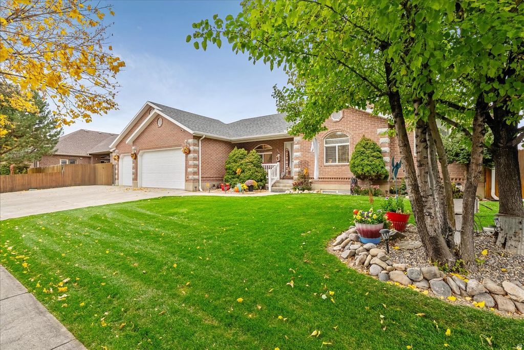 Photo of 1931 E 1400 S, Spanish Fork, UT 84660 (MLS # 2119894)