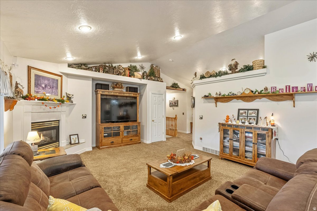 PURNELL ESTATES - Residential