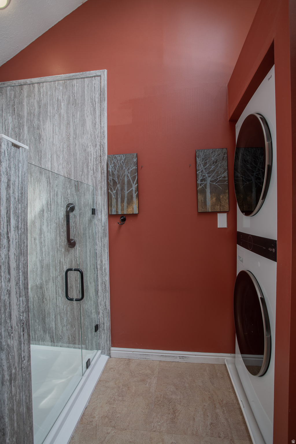 SHADYBROOK CONDM - Residential