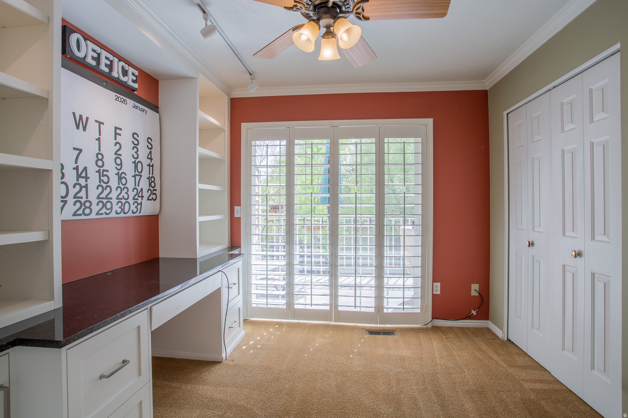 SHADYBROOK CONDM - Residential