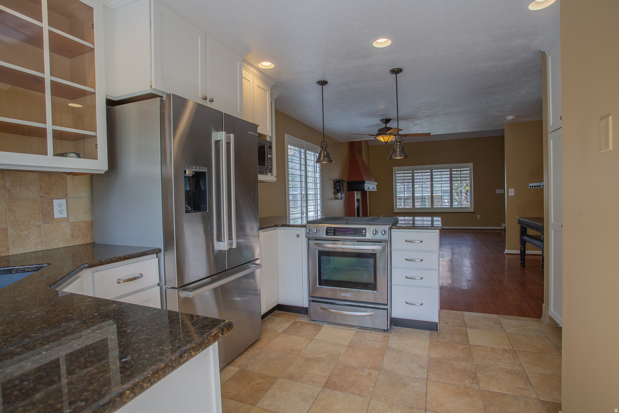 SHADYBROOK CONDM - Residential